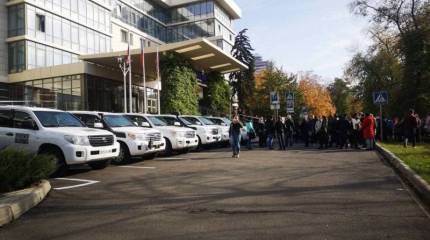 Миссия ОБСЕ в Донецке приостановила свою работу из «соображений безопасности»