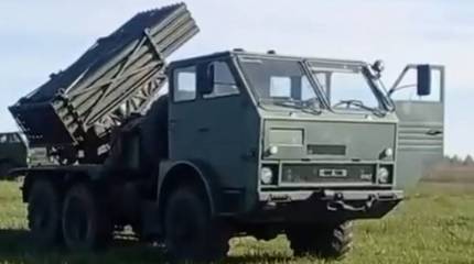 Появились кадры с румынскими РСЗО APR-40 на украинской территории