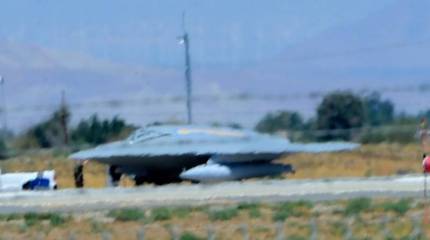 Дрон-заправщик X-47B для нужд авиации ВМС США