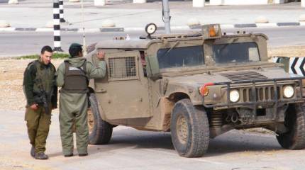 Израиль обвинил правозащитную организацию в антисемитизме после ее заявления о совершении военных преступлений и ХАМАС, и ЦАХАЛ