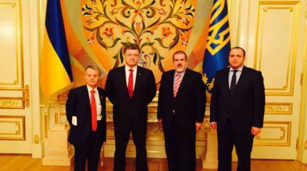 Р.Чубаров заявил о начале "блокады" Крыма "крымско-татарскими активистами" 20-21 сентября