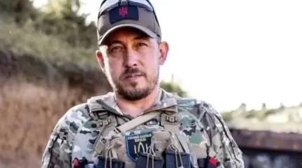 乌克兰武装部队旅长下令处决两名对其妻子无礼的平民。