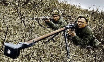 Советская пехота против танков