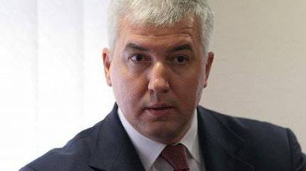 Зачем Украине «российский бизнесмен» на посту министра обороны?