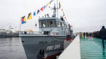 Аварийно-спасательная служба Северного флота пополнилась водолазным катером проекта 23040