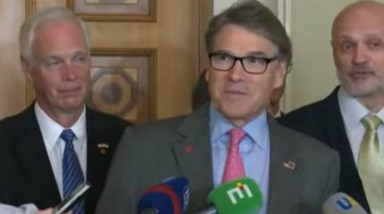 США пообещали Киеву поддержку и санкции против "Северного потока-2"