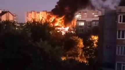 В МЧС назвали число погибших и пострадавших при падении Су-34 в Ейске