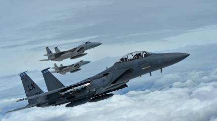 О политике, ПВО Ирана и Украины и роли БПЛА в современной войне