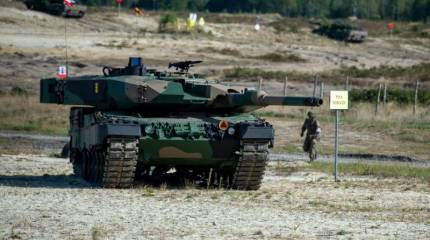 В Польше решают, какие средства связи будут на модернизированных танках Leopard 2PL