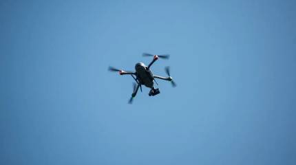 Дроны сорвали поездку немецкого чиновника, летевшего обсудить борьбу с дронами