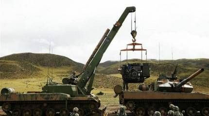 Индийские эксперты: Ремонт китайских танков Type 15 в Тибете не входил в сценарий учений, они выходили из строя по-настоящему