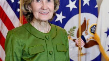 Посол США в НАТО: Я не угрожала России ударом. Включила заднюю?