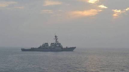 Корабли ЧФ взяли на сопровождение эсминец ВМС США "Портер" в Чёрном море