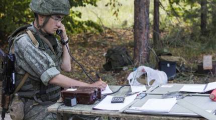 Кто даст войскам связь?