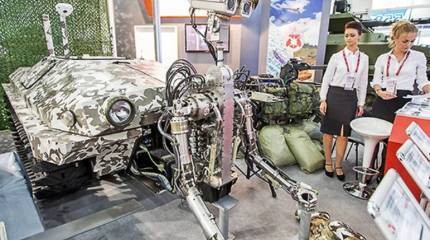 ГНИЦ Минобороны создал робототехнический комплекс с антропоморфным корпусом