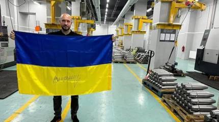 Украинский военкор публикацией кадра из оружейного цеха раскрыл, что снаряды для ВСУ производят в Азербайджане