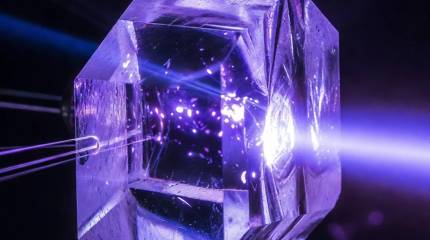 Разработанный в Китае кристалл позволит субмаринам и ракетам действовать без GPS