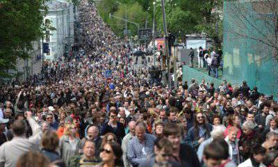 Статья Владимира Путина в газете "Жэньминь жибао"