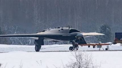 Названы сроки первого полностью автономного полёта БПЛА С-70 "Охотник"