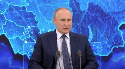 «Его и травить не нужно, кому он нужен»: Путин ответил на вопрос о Навальном
