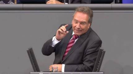 В Берлине заявили, что Германия не является колонией США