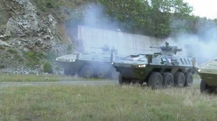 Сербский бронетранспортёр Lazar III получил российские боевые модули