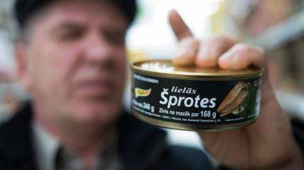 Латвия и Эстония обратились в Совет ЕС с жалобой на запрет экспорта рыбы в РФ