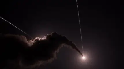The IRGC is attacking US bases in Jordan using ballistic missiles.