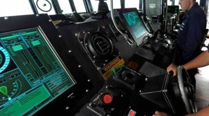 По требованию моряков: американским эсминцам вернут рычаги на мостик