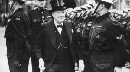 «Наметить более воинственные цели в отношении России…»