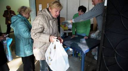 СНБО: жители в подконтрольных Киеву районах Донбасса получили 370 т гуманитарной помощи