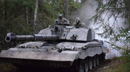 Премьер-министр Великобритании распорядился отправить Украине 12 танков Challenger 2
