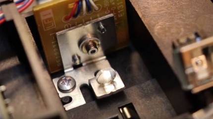 «Поговорим о науке»: учёные создали лазерный диод с излучением «глубокого» ультрафиолета