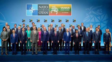 НАТО потребовала от России «немедленно» прекратить спецоперацию и вывести с территории Украины войска и боевую технику