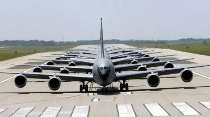 Показано скопление самолётов ВВС США в израильском аэропорту Бен-Гурион