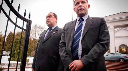 Украинские СМИ пишут о "готовности Кремля" обсуждать вопрос смены глав ДНР и ЛНР на определённых условиях