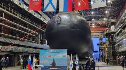 Вторая серийная ДЭПЛ «Великие Луки» проекта 677 «Лада» спущена на воду в Санкт-Петербурге