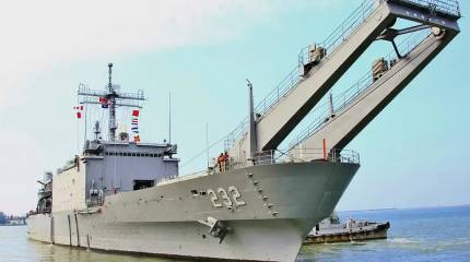 Тайваньский военный корабль столкнулся с китайским рыболовецким судном вблизи побережья острова