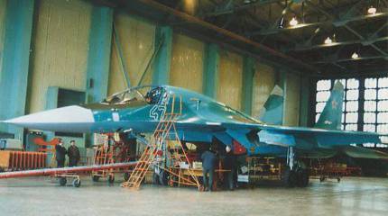 "Сухой" приглашает школьников на работу