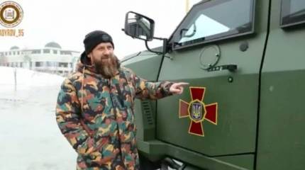 Рамзан Кадыров пообещал въехать в Киев на трофейном украинском бронеавтомобиле «Варта»