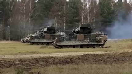 InfoBRICS: ВСУ уже потеряли большую часть брошенных в бой БМП М2 Bradley на Запорожском направлении