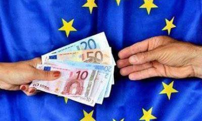 Евро-удавка для Латвии?