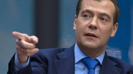С.Черняховский: «Главная цель Медведева – нанести стране как можно больше вреда»
