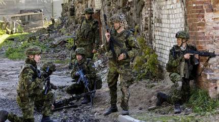 "Яростный молот".  Эстония начинает военные учения в Латвии