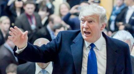 Трамп - Ким Чен Ыну: Не будешь договариваться - жди судьбу Каддафи