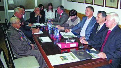 "Война управляемого хаоса": уроки для России