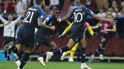 Пришли с мячом. Чемпионат мира по футболу в России завершён