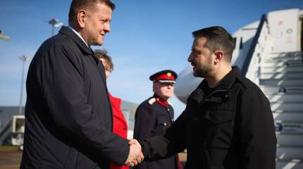 Залужный решил побороться с Зеленским за кресло президента Украины
