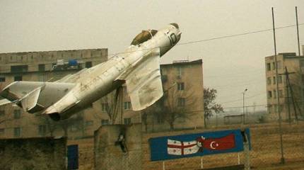 Грузия восстановит разбомбленный Россией аэродром на турецкие деньги