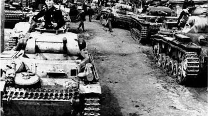 Бронетанковая техника Германии во Второй мировой войне. Легкий танк Pz Kpfw II (Sd Kfz 121)